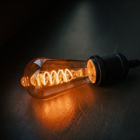 Żarówka LED Filament E27 ST64 4W 230V 2000K 250lm SF złota Forever Light Żarówka LED Filament E27 ST64 4W 230V 2000K 250lm SF złota Forever Light