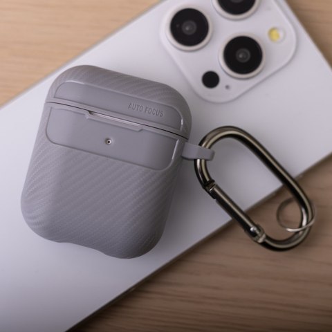 Etui Carbon do Airpods 4 z ANC szare