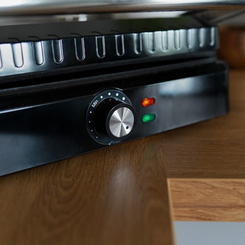 Huslog Grill elektryczny 2200W Huslog Grill elektryczny 2200W