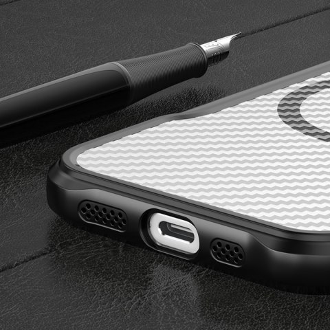 Nakładka Defender Carbon Mag do iPhone 14 6,1" czarna Nakładka Defender Carbon Mag do iPhone 14 6,1" czarna