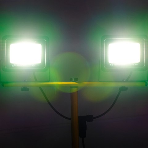 Naświetlacz LED na statywie 2x30W 6000K Forever Light Naświetlacz LED na statywie 2x30W 6000K Forever Light