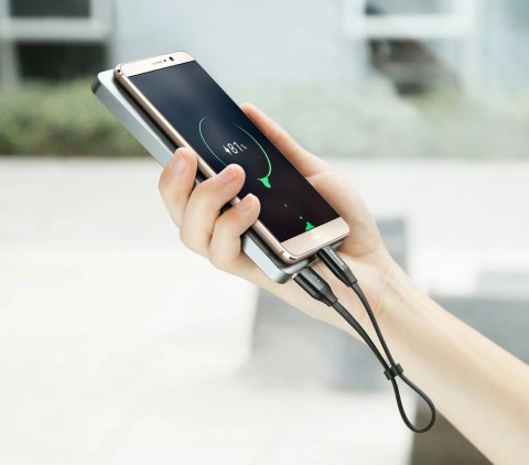 Baseus Nimble płaski kabel przewód USB / USB-C z uchwytem 2A 0,23M czarny (CATMBJ-01) Baseus Nimble płaski kabel przewód USB / USB-C z uchwytem 2A 0,23M czarny (CATMBJ-01)