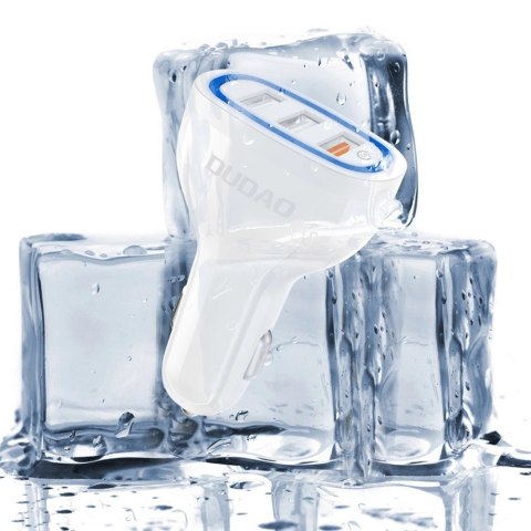 Dudao ładowarka samochodowa szybkie ładowanie Quick Charge 3.0 QC3.0 2.4A 18W 3x USB biały (R7S white) Dudao ładowarka samochodowa szybkie ładowanie Quick Charge 3.0 QC3.0 2.4A 18W 3x USB biały (R7S white)