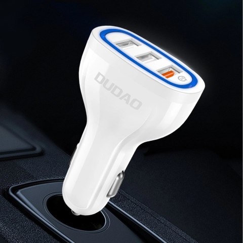 Dudao ładowarka samochodowa szybkie ładowanie Quick Charge 3.0 QC3.0 2.4A 18W 3x USB czarny (R7S black) Dudao ładowarka samochodowa szybkie ładowanie Quick Charge 3.0 QC3.0 2.4A 18W 3x USB czarny (R7S black)