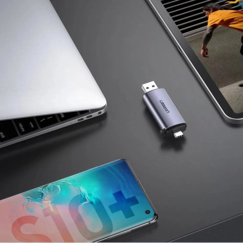 Czytnik Ugreen CM185 50706 do kart SD / micro SD na USB-A 3.0 / USB-C 3.0 - szary Czytnik Ugreen CM185 50706 do kart SD / micro SD na USB-A 3.0 / USB-C 3.0 - szary