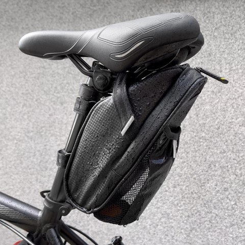 Wozinsky torba rowerowa pod siodełko 1,5 l czarny (WBB20BK) Wozinsky torba rowerowa pod siodełko 1,5 l czarny (WBB20BK)