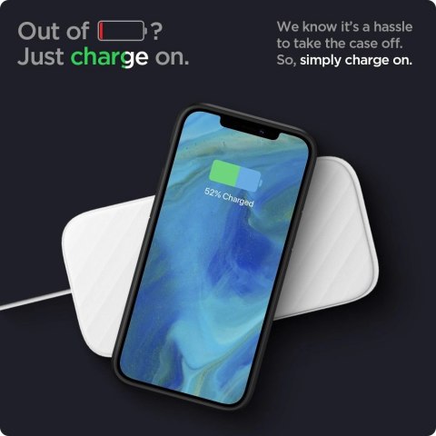 Etui Spigen Ultra Hybrid na iPhone 12 / iPhone 12 Pro - czarny mat Etui Spigen Ultra Hybrid na iPhone 12 / iPhone 12 Pro - czarny mat