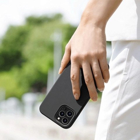 Etui Uniq Lino Hue na iPhone 12 Pro Max - czarne Etui Uniq Lino Hue na iPhone 12 Pro Max - czarne