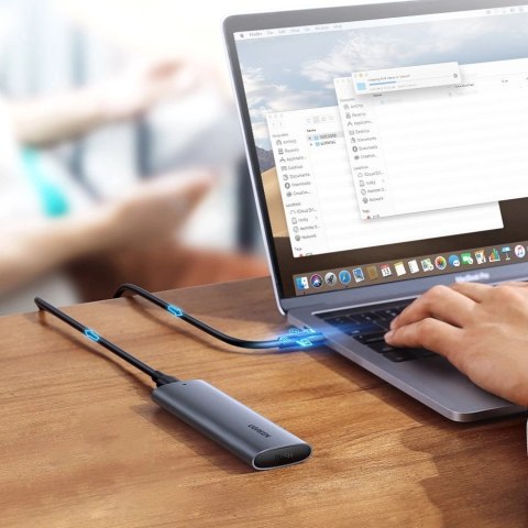 Ugreen kieszeń na dysk SSD M.2 obudowa dysku USB 3.2 Gen 2 (SuperSpeed USB 10 Gbps) + kabel USB Typ C 0,5m szary (CM400 10902) Ugreen kieszeń na dysk SSD M.2 obudowa dysku USB 3.2 Gen 2 (SuperSpeed USB 10 Gbps) + kabel USB Typ C 0,5m szary (CM400 10902)
