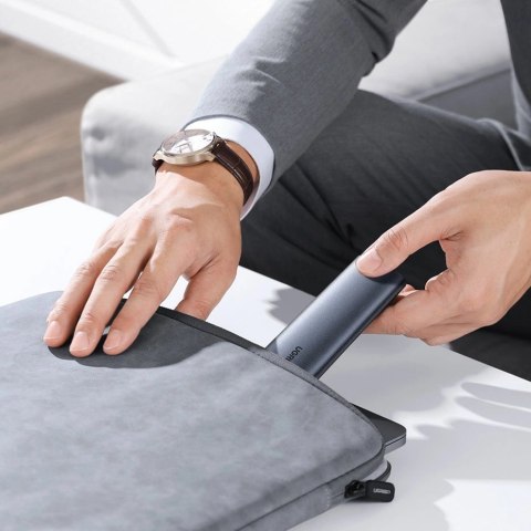 Ugreen kieszeń na dysk SSD M.2 obudowa dysku USB 3.2 Gen 2 (SuperSpeed USB 10 Gbps) + kabel USB Typ C 0,5m szary (CM400 10902) Ugreen kieszeń na dysk SSD M.2 obudowa dysku USB 3.2 Gen 2 (SuperSpeed USB 10 Gbps) + kabel USB Typ C 0,5m szary (CM400 10902)
