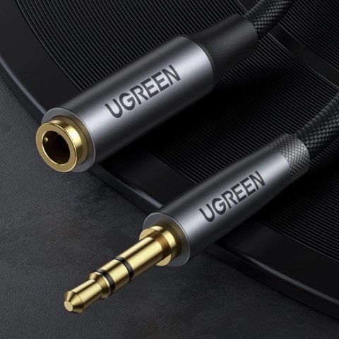 Ugreen AV190 przewód kabel przedłużacz AUX 3.5mm mini jack 1m Ugreen AV190 przewód kabel przedłużacz AUX 3.5mm mini jack 1m