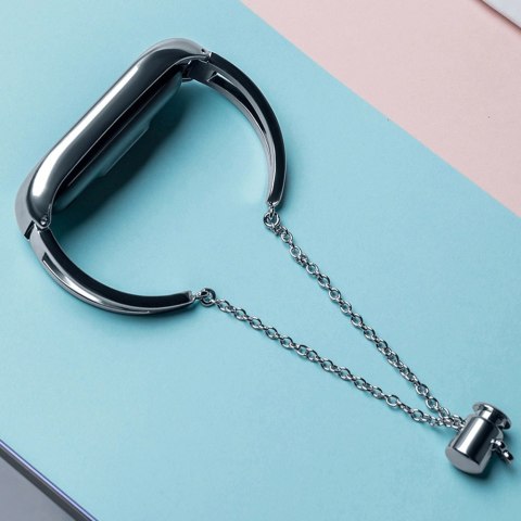 Zamienna metalowa opaska bransoleta łańcuszek pasek do Xiaomi Mi Band 6 / 5 / 4 / 3 srebrny Zamienna metalowa opaska bransoleta łańcuszek pasek do Xiaomi Mi Band 6 / 5 / 4 / 3 srebrny