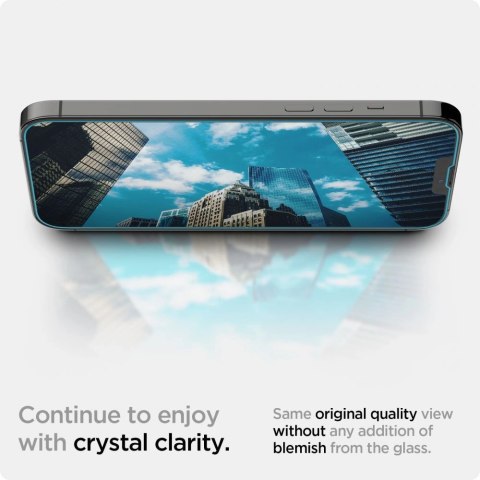 Szkło hartowane Spigen Glas.tR EZ Fit na iPhone 13 / 13 Pro / 14 / 16e