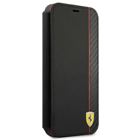 Etui Ferrari On Track Carbon Stripe na iPhone 13 mini - czarne Etui Ferrari On Track Carbon Stripe na iPhone 13 mini - czarne