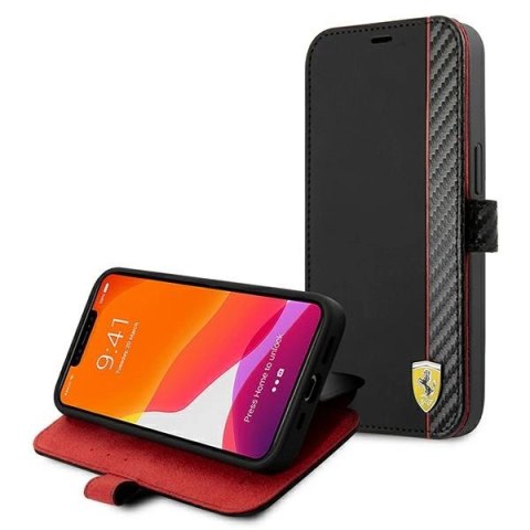 Etui Ferrari On Track Carbon Stripe na iPhone 13 mini - czarne Etui Ferrari On Track Carbon Stripe na iPhone 13 mini - czarne