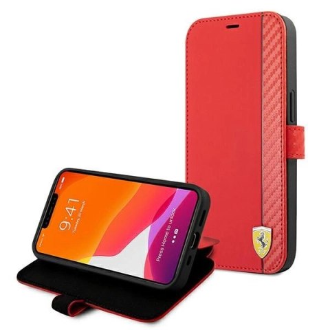 Etui Ferrari On Track Carbon Stripe na iPhone 13 Pro / iPhone 13 - czerwone Etui Ferrari On Track Carbon Stripe na iPhone 13 Pro / iPhone 13 - czerwone