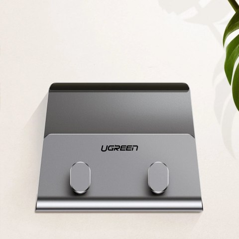 Uchwyt Ugreen LP193 metalowy ścienny na smartfon / tablet 4-9.7" - srebrny Uchwyt Ugreen LP193 metalowy ścienny na smartfon / tablet 4-9.7" - srebrny