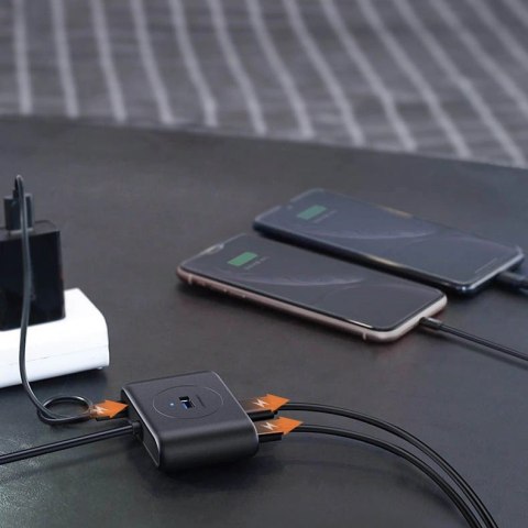 Ugreen wielofunkcyjny HUB USB - 4 x USB 3.0 1m biały (CR113) Ugreen wielofunkcyjny HUB USB - 4 x USB 3.0 1m biały (CR113)