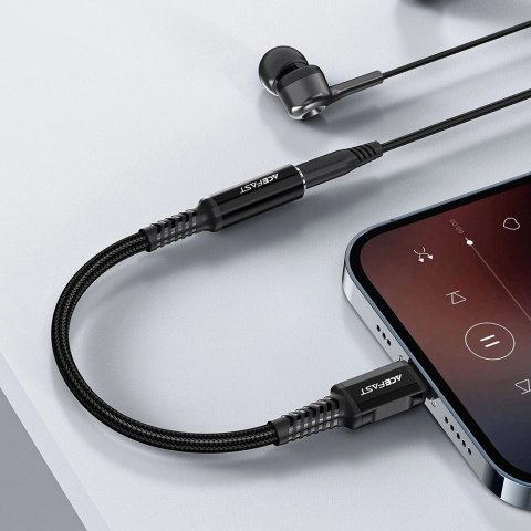 Acefast kabel audio MFI Lightning - 3,5mm mini jack (żeński) 18cm, AUX czarny (C1-05 black) Acefast kabel audio MFI Lightning - 3,5mm mini jack (żeński) 18cm, AUX czarny (C1-05 black)