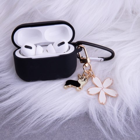 Etui do Airpods Pro czarne z zawieszką Etui do Airpods Pro czarne z zawieszką
