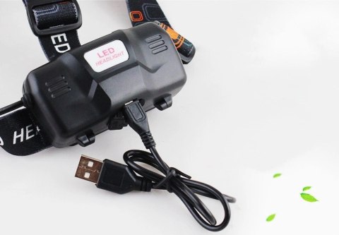 Latarka czołowa lampa lampka T6 czołówka na głowę z bezdotykowym włącznikiem LED Zoom ładowana przez micro USB czarny Latarka czołowa lampa lampka T6 czołówka na głowę z bezdotykowym włącznikiem LED Zoom ładowana przez micro USB czarny