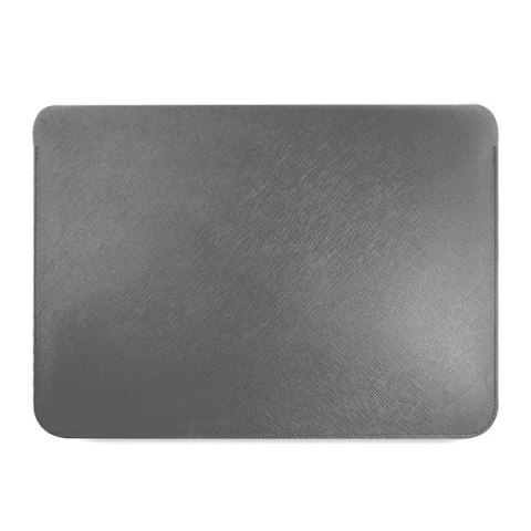 Pokrowiec Karl Lagerfeld Saffiano Ikonik Karl na laptopa 13-14'' - srebrny Pokrowiec Karl Lagerfeld Saffiano Ikonik Karl na laptopa 13-14'' - srebrny
