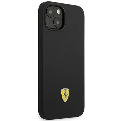Etui Ferrari Silicone Metal Logo na iPhone 14 Plus - czarne Etui Ferrari Silicone Metal Logo na iPhone 14 Plus - czarne