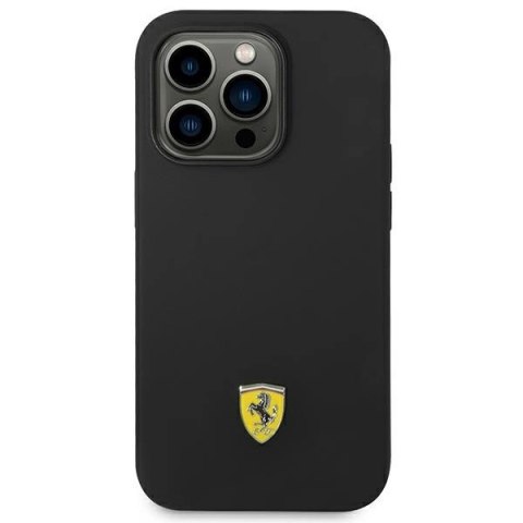Etui Ferrari Silicone Metal Logo na iPhone 14 Pro - czarne Etui Ferrari Silicone Metal Logo na iPhone 14 Pro - czarne