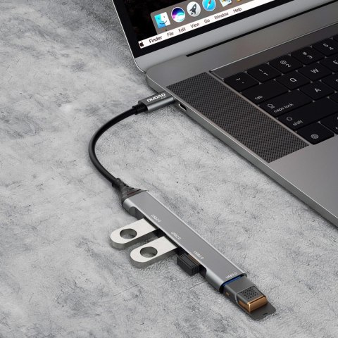 Dudao HUB 4w1 USB-C - 4x USB-A (3 x USB2.0 / USB3.0) 6,3cm czarny (A16T) Dudao HUB 4w1 USB-C - 4x USB-A (3 x USB2.0 / USB3.0) 6,3cm czarny (A16T)
