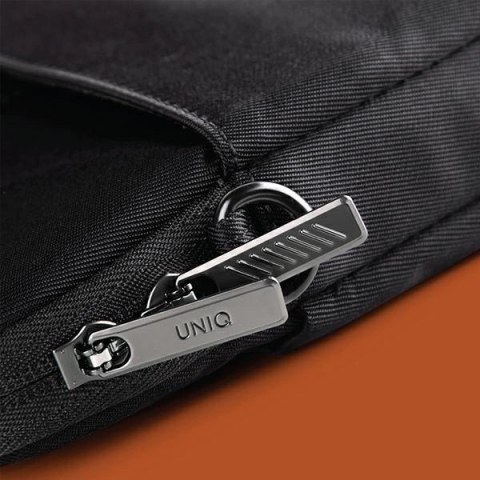 Torba UNIQ Stockholm na laptopa 16" - czarna