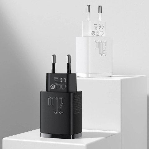 Baseus Compact szybka ładowarka sieciowa USB / USB Typ C 20W 3A Power Delivery Quick Charge 3.0 czarny (CCXJ-B01) Baseus Compact szybka ładowarka sieciowa USB / USB Typ C 20W 3A Power Delivery Quick Charge 3.0 czarny (CCXJ-B01)
