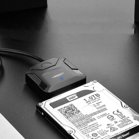 Ugreen kabel adapter do dysku 2.5'' / 3.5'' (USB-A 3.0 - SATA) czarny (CR108) Ugreen kabel adapter do dysku 2.5'' / 3.5'' (USB-A 3.0 - SATA) czarny (CR108)