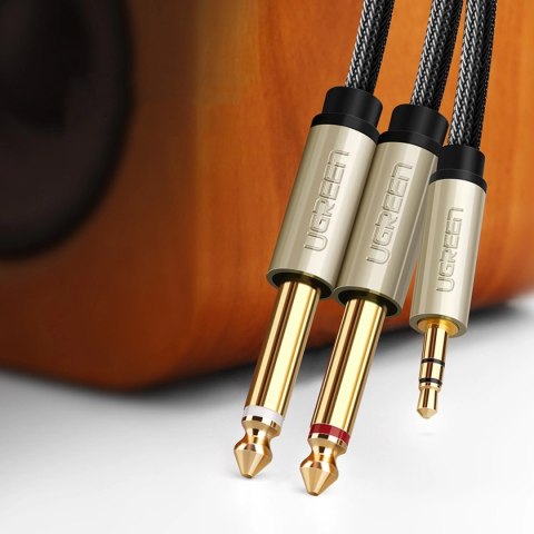 Ugreen kabel przewód audio mini jack 3,5 mm - 2 x jack 6,35mm 1m szary (AV126) Ugreen kabel przewód audio mini jack 3,5 mm - 2 x jack 6,35mm 1m szary (AV126)
