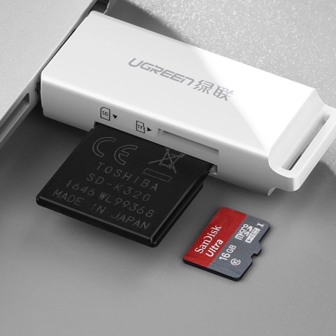 Ugreen przenośny czytnik kart TF/SD pod USB 3.0 biały (CM104) Ugreen przenośny czytnik kart TF/SD pod USB 3.0 biały (CM104)