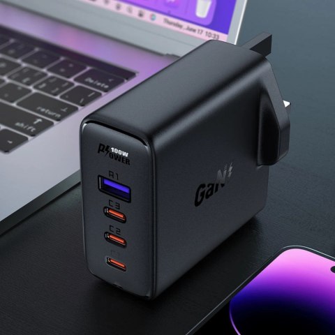 Szybka ładowarka GaN UK Acefast A40 100W PD 3x USB-C 1x USB-A - czarna Szybka ładowarka GaN UK Acefast A40 100W PD 3x USB-C 1x USB-A - czarna