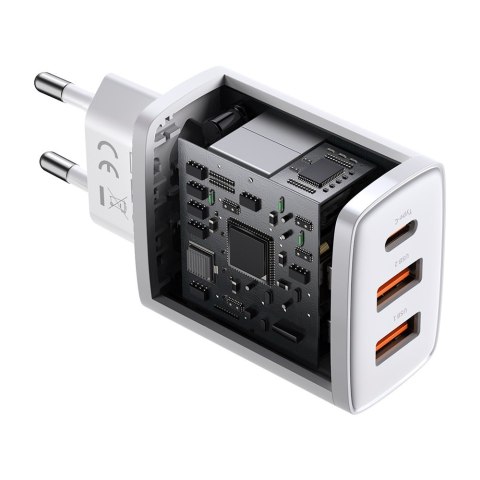 Baseus ładowarka sieciowa Compact PD 30W 1x USB-C 2x USB biała Baseus ładowarka sieciowa Compact PD 30W 1x USB-C 2x USB biała