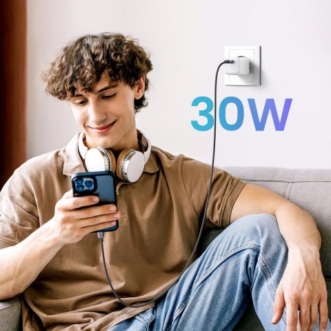 Szybka ładowarka sieciowa GaN USB C 30W PD Ugreen Nexode Mini - biała Szybka ładowarka sieciowa GaN USB C 30W PD Ugreen Nexode Mini - biała