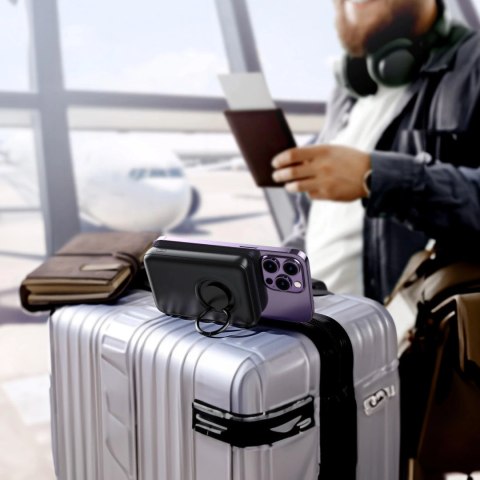Powerbank bezprzewodowy 10000mAh Joyroom JR-W050 20W MagSafe z podstawką + kabel USB-C - biały Powerbank bezprzewodowy 10000mAh Joyroom JR-W050 20W MagSafe z podstawką + kabel USB-C - biały