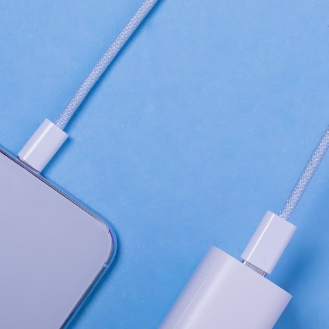 Maxlife kabel MXUC-06 USB-C - USB-C 1,0 m 20W niebieski nylonowy Maxlife kabel MXUC-06 USB-C - USB-C 1,0 m 20W niebieski nylonowy