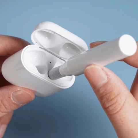 Zestaw czyszczący do słuchawek AirPods - biały Zestaw czyszczący do słuchawek AirPods - biały