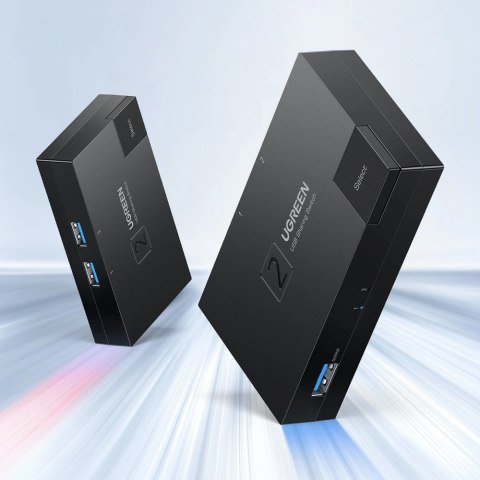 Switch przełącznik dwukierunkowy USB 3.0 Ugreen CM618 - czarny Switch przełącznik dwukierunkowy USB 3.0 Ugreen CM618 - czarny