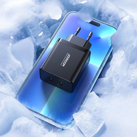 Szybka ładowarka Joyroom JR-TCF09 2x USB-C 40W - czarna Szybka ładowarka Joyroom JR-TCF09 2x USB-C 40W - czarna