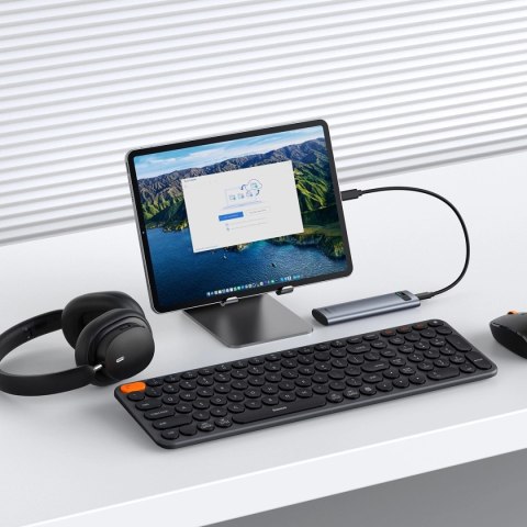 Kieszeń na dysk SSD Baseus FlyJoy Series M.2 NVMe 10 Gb/s - szara Kieszeń na dysk SSD Baseus FlyJoy Series M.2 NVMe 10 Gb/s - szara