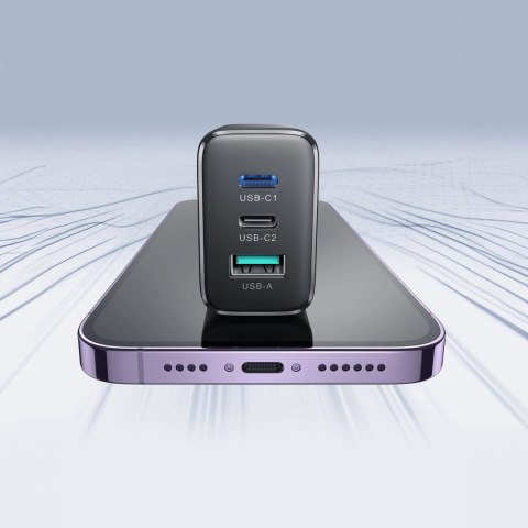 Szybka ładowarka Joyroom JR-TCF10 2x USB-C USB-A 32W (wtyczka UK) - czarna Szybka ładowarka Joyroom JR-TCF10 2x USB-C USB-A 32W (wtyczka UK) - czarna
