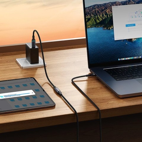 Kabel Baseus B0063370C111-00 USB-C - USB-C 4K 60Hz 100W 5A 10Gb/s 0,5m - czarny Kabel Baseus B0063370C111-00 USB-C - USB-C 4K 60Hz 100W 5A 10Gb/s 0,5m - czarny