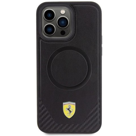 Etui Ferrari Carbon Metal Logo MagSafe na iPhone 15 Pro Max - czarne Etui Ferrari Carbon Metal Logo MagSafe na iPhone 15 Pro Max - czarne