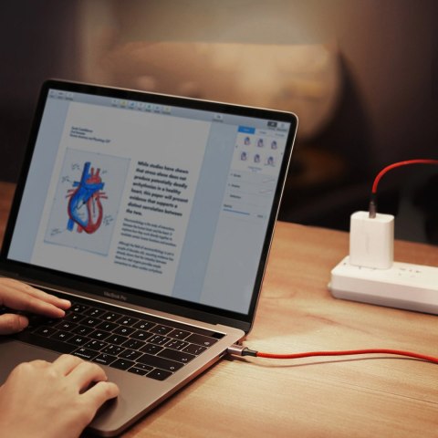 Kabel Ugreen US294 USB-C - USB-C 3A 480Mb/s 1m - czerwony Kabel Ugreen US294 USB-C - USB-C 3A 480Mb/s 1m - czerwony