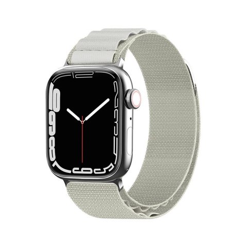 Pasek ze stalową sprzączką Alpine do Apple Watch 42/44/45/49 mm - srebrny Pasek ze stalową sprzączką Alpine do Apple Watch 42/44/45/49 mm - srebrny