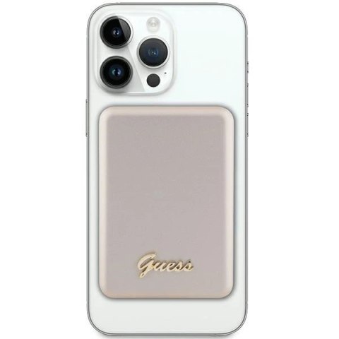 Powerbank indukcyjny Guess MagSafe Metal Script Logo 5W 3000mAh - złoty Powerbank indukcyjny Guess MagSafe Metal Script Logo 5W 3000mAh - złoty