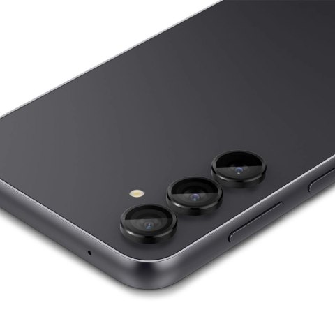 Osłona aparatu Spigen Glas.tR EZ Fit Optik Camera Protector na Samsung Galaxy S23 FE - czarna 2 szt. Osłona aparatu Spigen Glas.tR EZ Fit Optik Camera Protector na Samsung Galaxy S23 FE - czarna 2 szt.